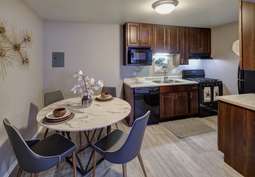 Image of Woodlands of Crest Hill Apartments in Crest Hill, IL