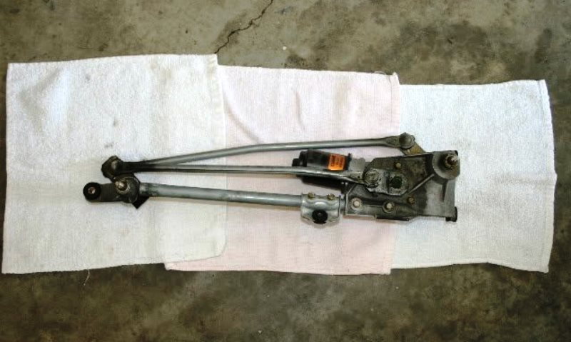 Typical Acura wiper motor and drive