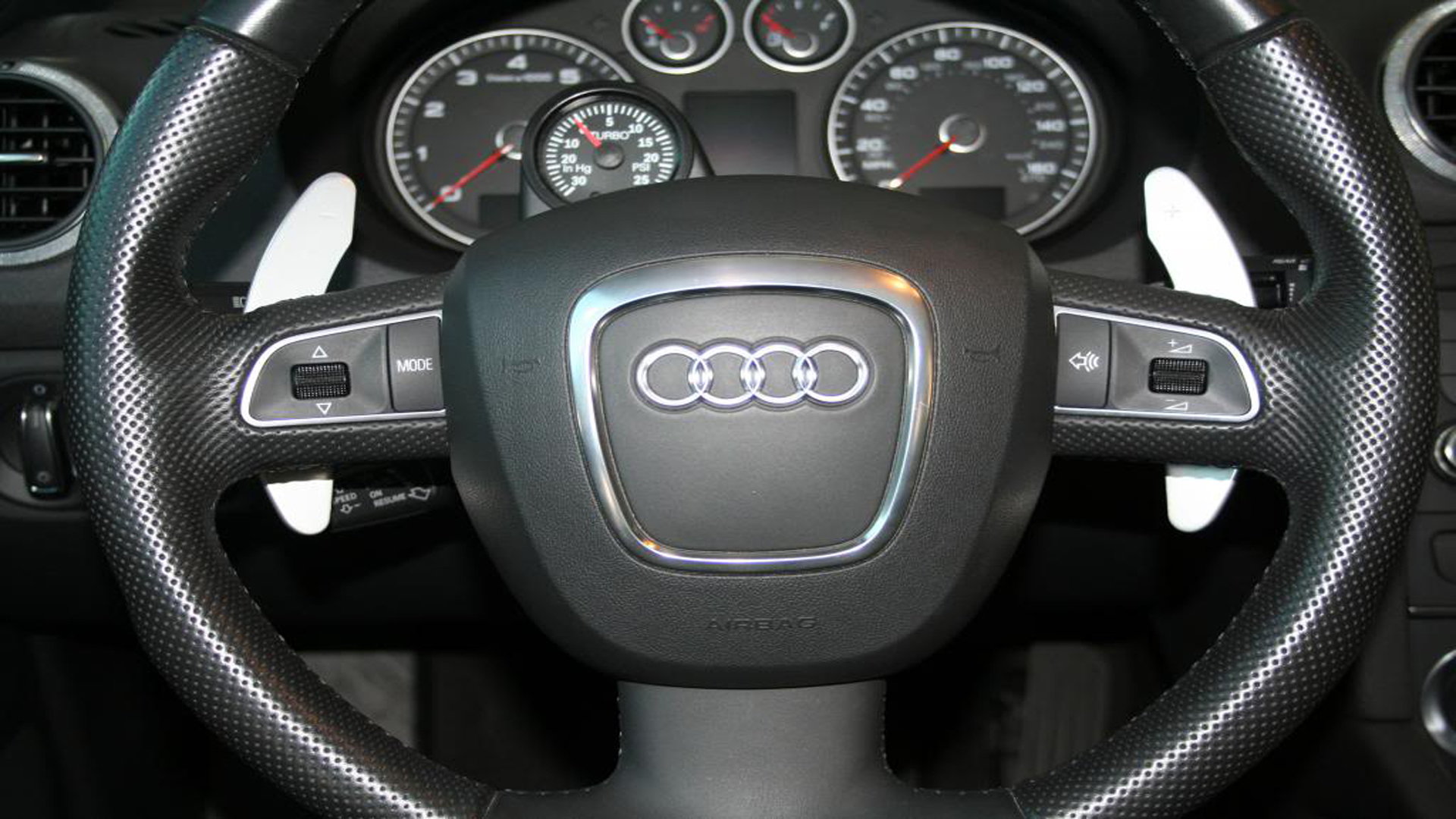 Audi A4 B8 - How to install and activate F1 paddle shifters