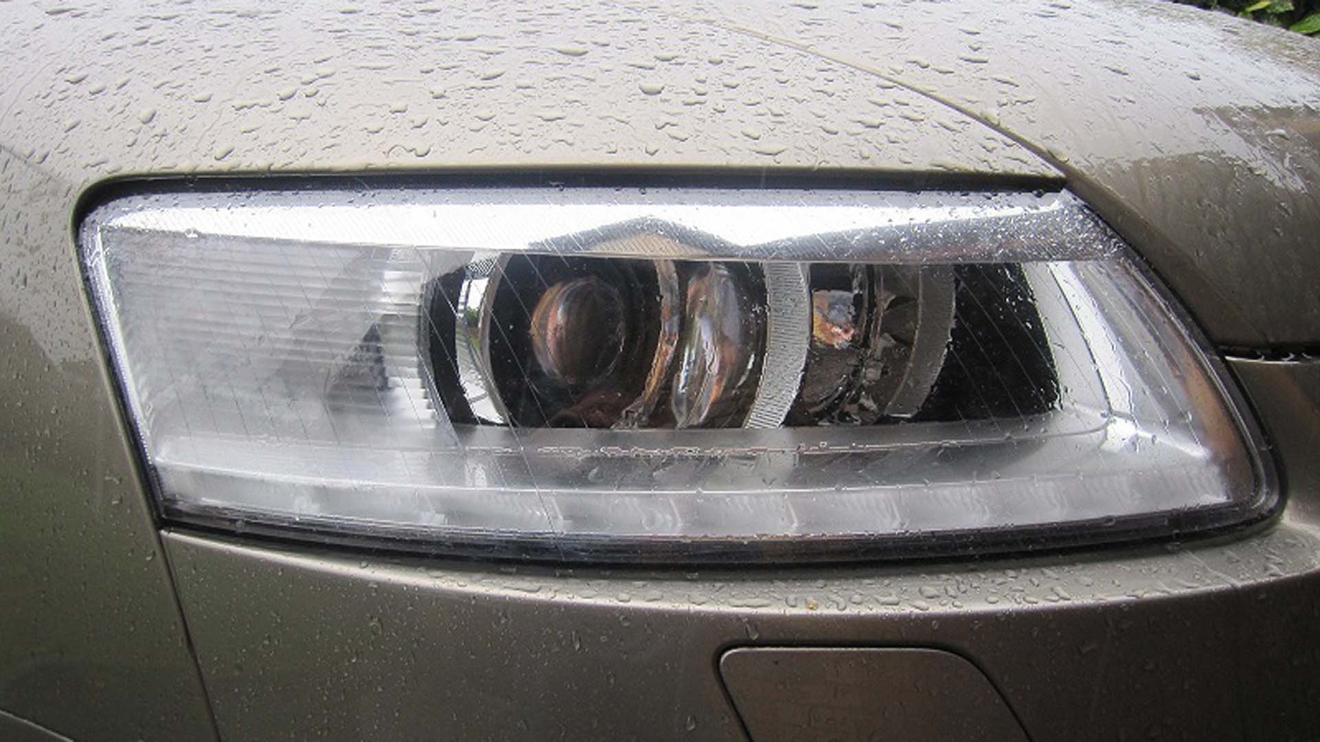 mest mærke porter Audi: Why are My Headlights Dim? | Audiworld