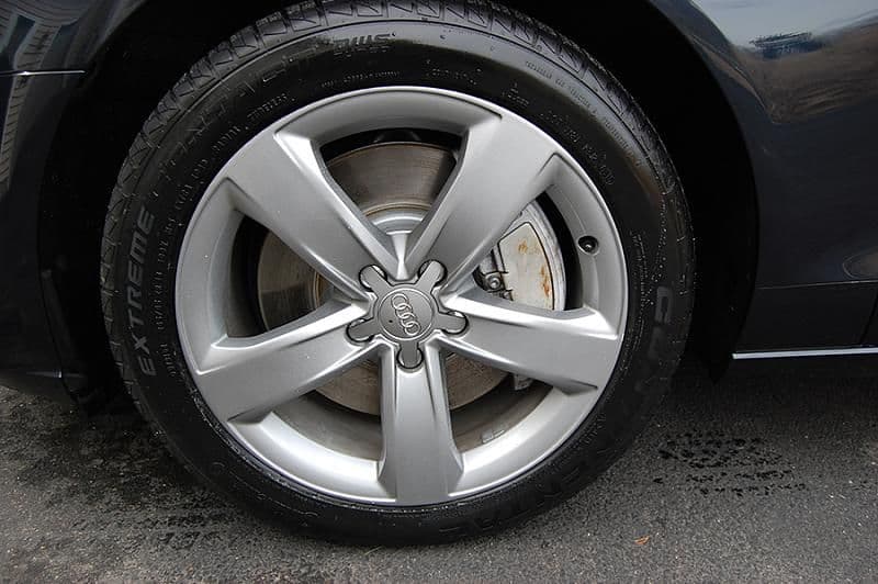 Continental DWs tire on Audi