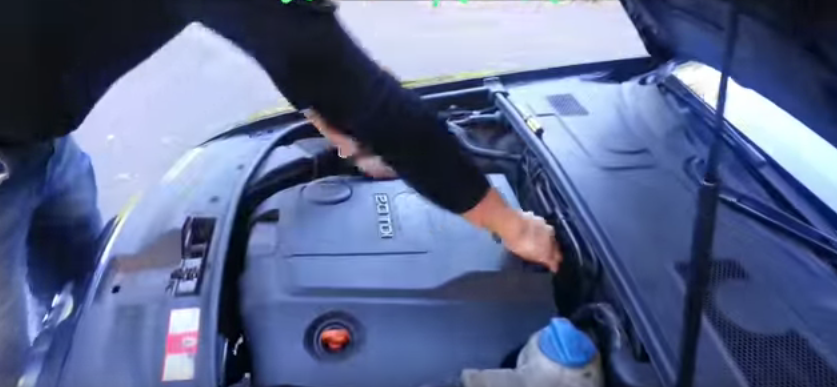 audi a6 c6 how to replace remove change engine air filter location DIY