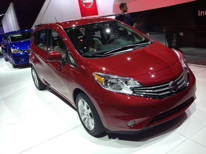 2014 Nissan Versa Note 1.6L S 4-door hatchback