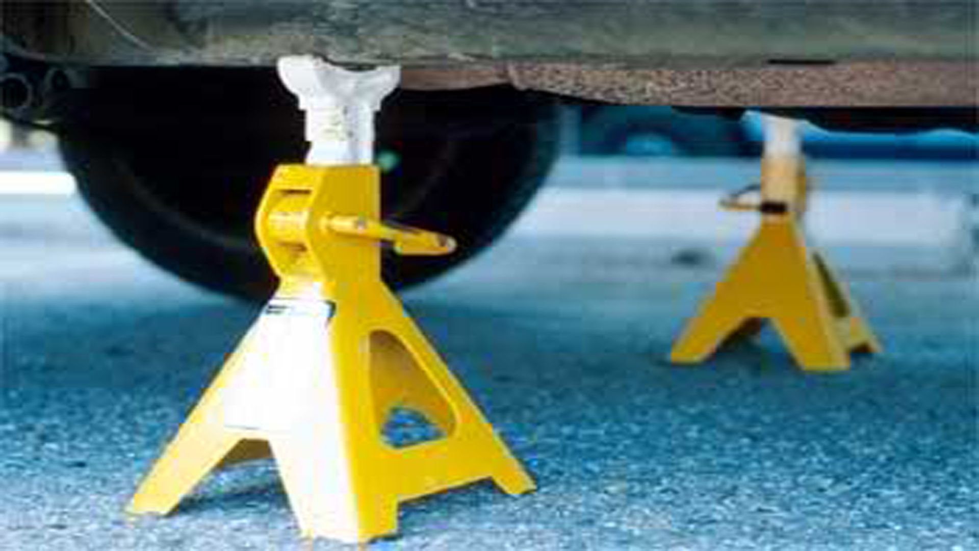 Jeep Grand Cherokee 19992004 How to Jack Up Your Car Cherokeeforum