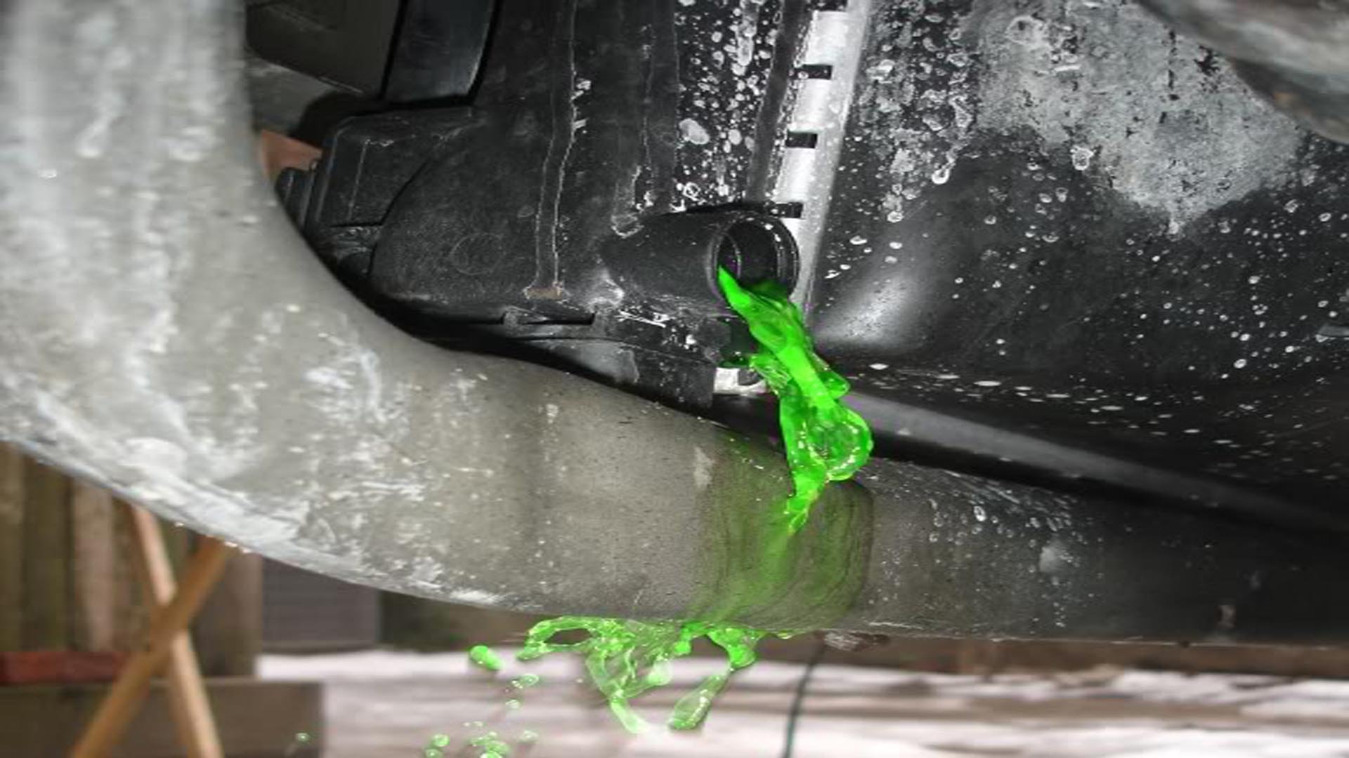 Massive coolant leak - Jeep Cherokee Forum