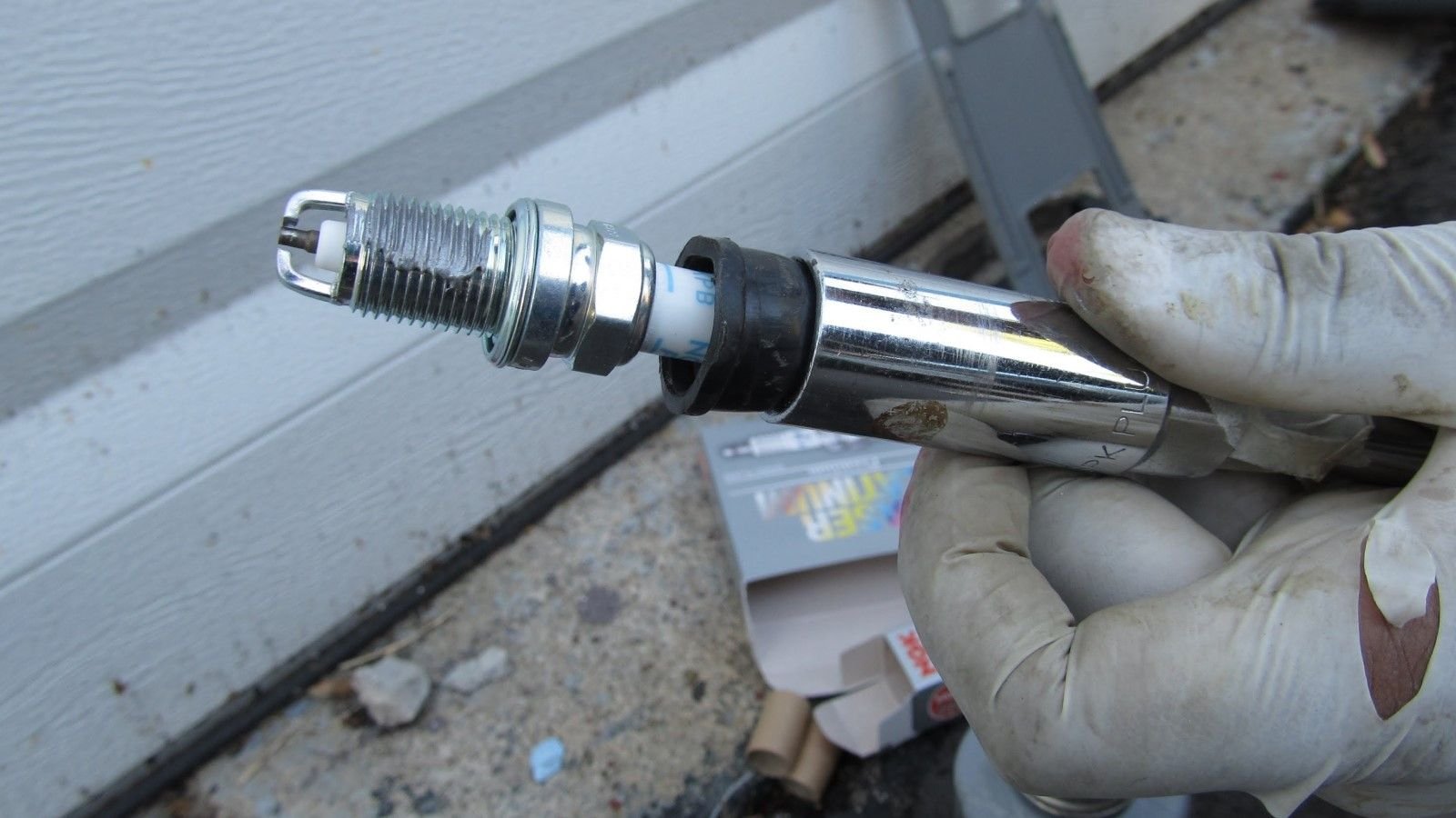 Replacing the Spark Plugs in your Lexus IS Clublexus