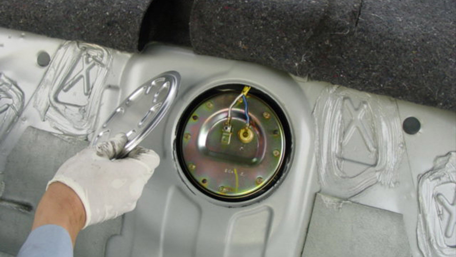 Lexus IS: How to Replace Fuel Pump