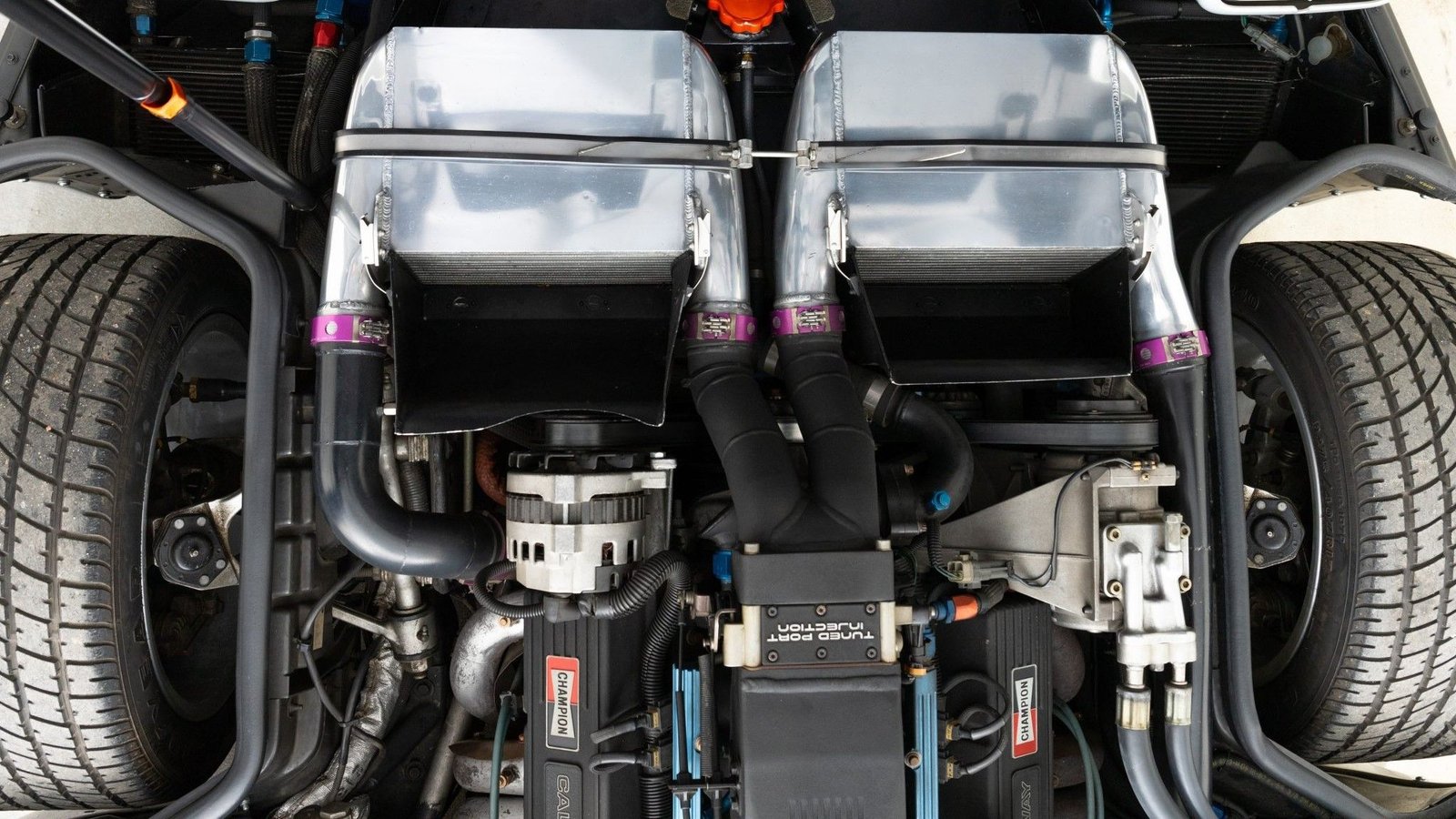 An InDepth Look at the Nearly 900HP Callaway Sledgehammer C4