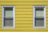 How to Remove Black Oxidation from Aluminum Siding