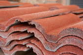 Corrugated Roofing: Plastic vs Metal