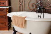 refurbished bath tub