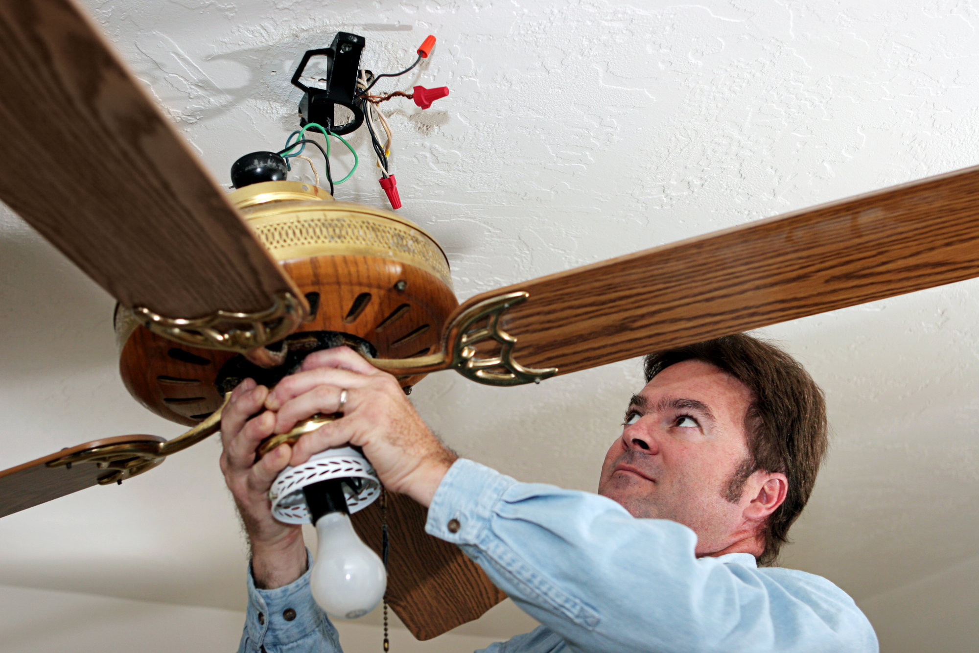 How To Get Rid Of Ceiling Fan Ticking Noises Doityourself Com