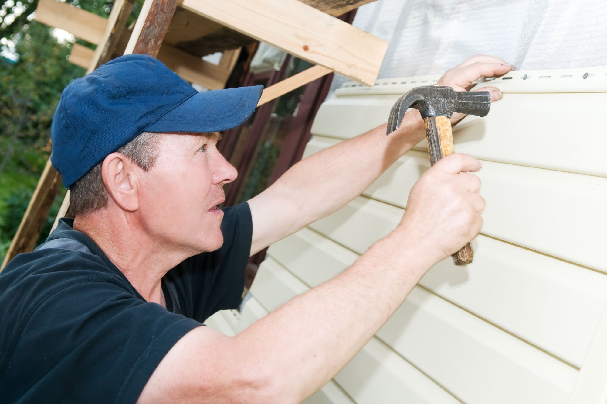 How to Put Vinyl Siding over Brick