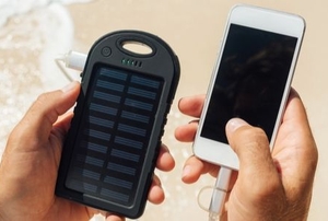 solar power phone charger