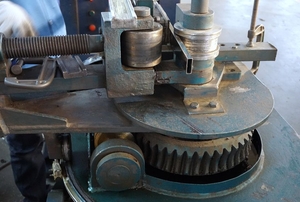 metal bending fixture