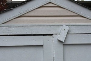 shed with drafty door