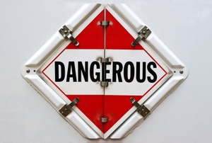 A sign that says dangerous.