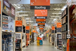 shopping aisle in Home Depot