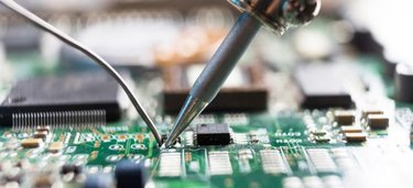 5 Electronic Soldering Projects for Beginners | DoItYourself.com