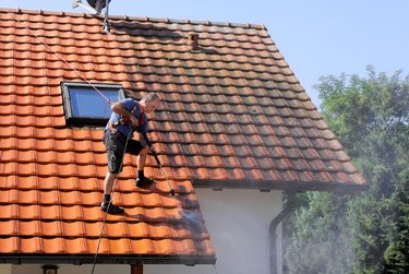 clay tile roof cleaning solution