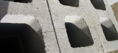 How to Make Lightweight Concrete Blocks | DoItYourself.com