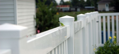 Wood vs Vinyl Fence Pros and Cons DoItYourself.com