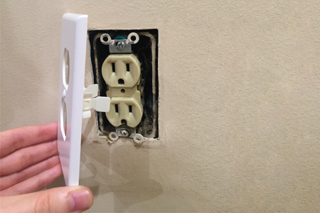 installing SnapPower outlet