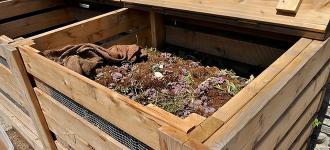 diy wood compost box
