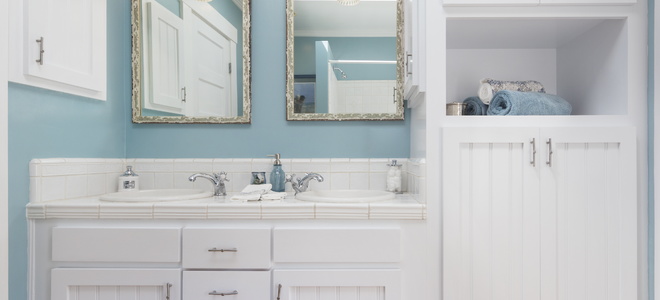 how to hang a bathroom mirror | doityourself