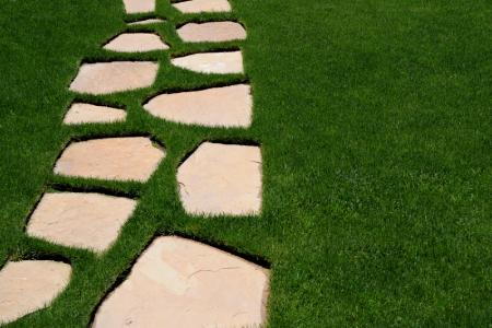 How to Install Stepping Stones | DoItYourself.com