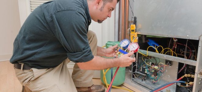 checking pressure gauge on refrigerator