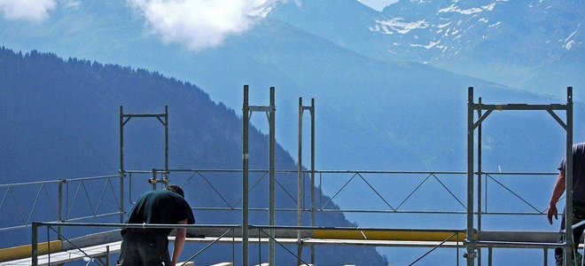 Lead Image for Cutting Floor Joists for Stairs