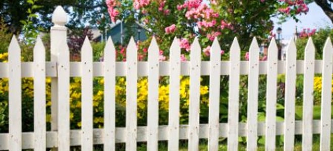 how to paint a picket fence quickly