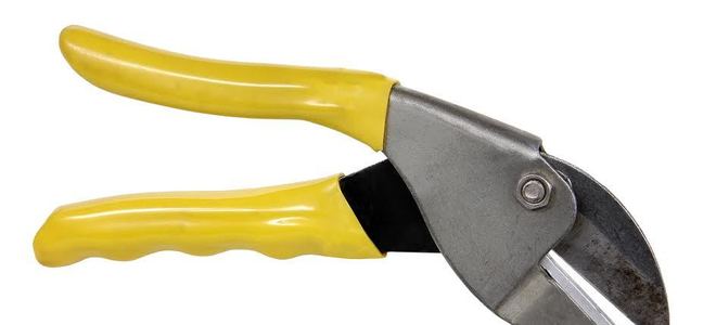 https://cimg3.ibsrv.net/cimg/www.doityourself.com/660x300_85-1/851/anvil-pruners-243851.jpg