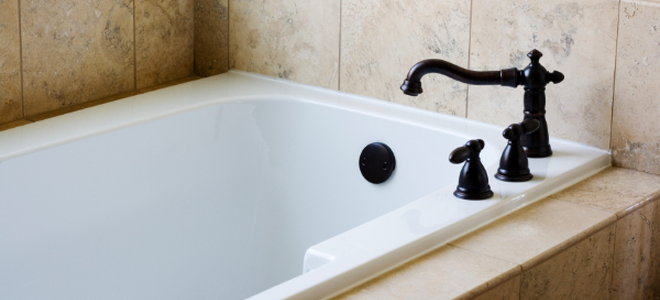 4 Reasons To Choose A Roman Tub Faucet, How To Tile Around A Roman Tub