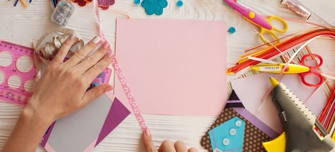 Turning Memories into Artwork: A Beginner's Guide to Scrapbooking