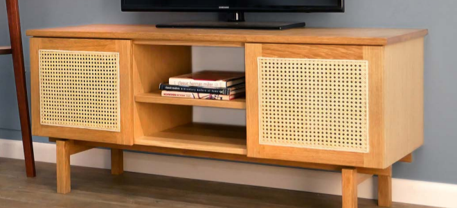 tv table with mesh covering