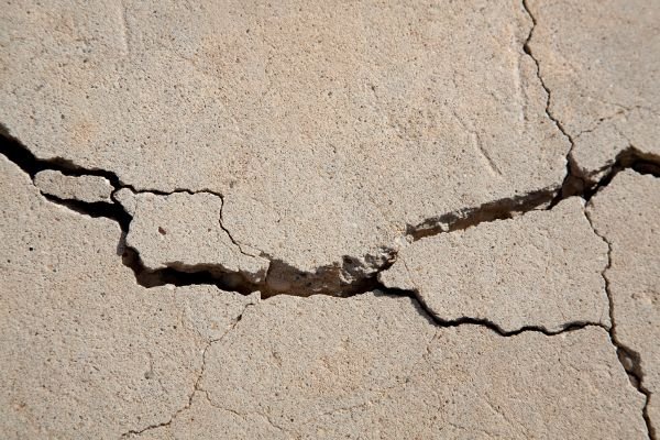 Fixing Cracks In Basement Floors Doityourself Com