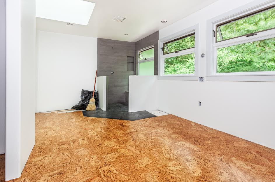 Install Cork Flooring Doityourself, How To Lay Cork Floor Tiles