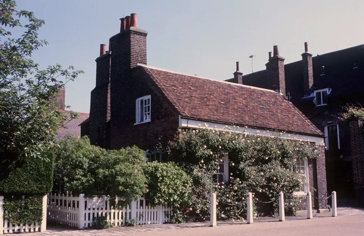 Exterior view of Nottingham Cottage, the first home of Prince Harry and Meghan Markle on the grounds of Kensington Palace.