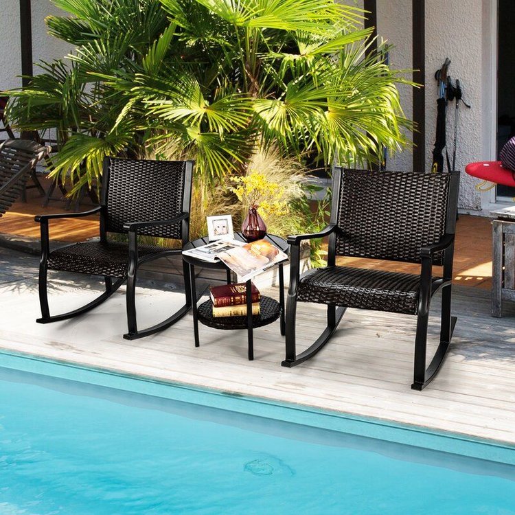 How to Score Patio Furniture During the Global Supply Shortage