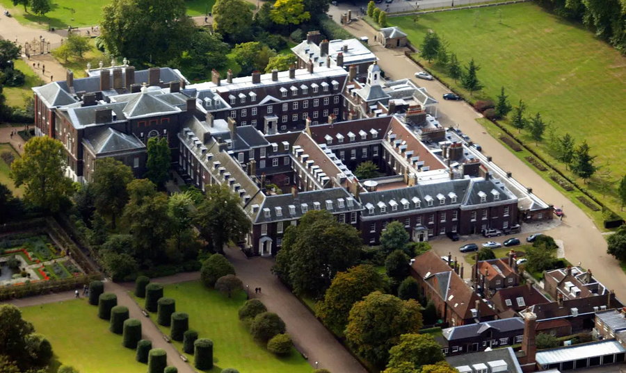 Aerial view of the Kensington Palace grounds on which Nottingham Cottage is located.