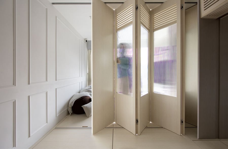 Room divider between the Smart Zendo apartment's master and guest bedroom areas.