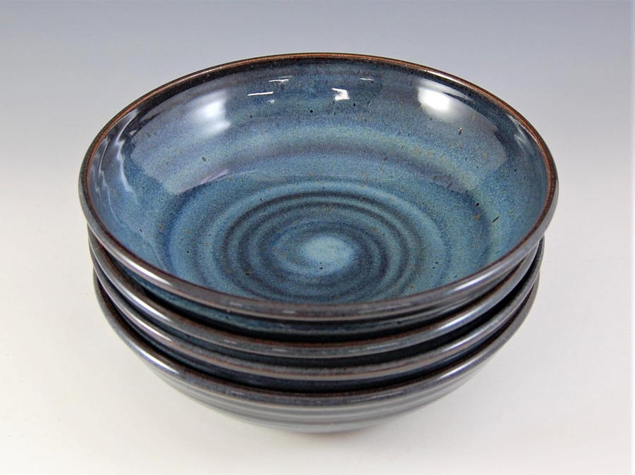 Handmade bowls from Etsy perfectly fit the breezy Spanifornia vibe. 