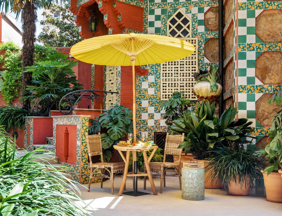 Private city garden featured in architect Antoni Gaudí's historic Casa Vicens.