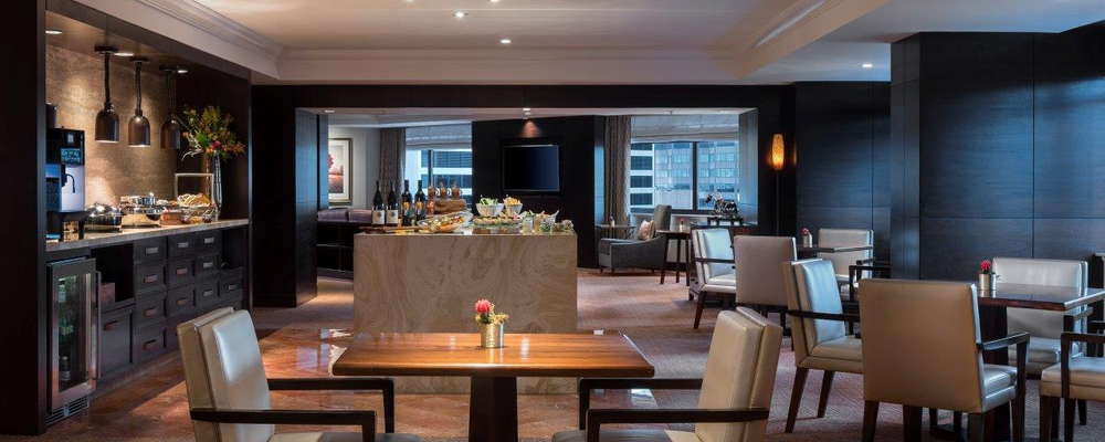 The Ritz-Carlton Club Lounge provides an unparalleled experience, offering guests daily culinary presentations, premium coffee and beverage service, and dedicated concierge team.