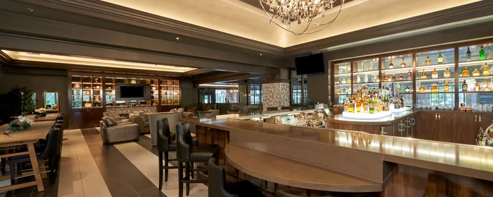Bar in Hawthorn Grill Steakhouse