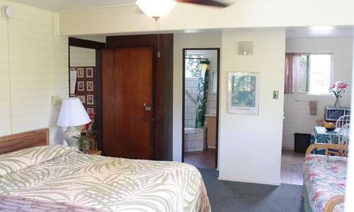 Guest Room Guest Room