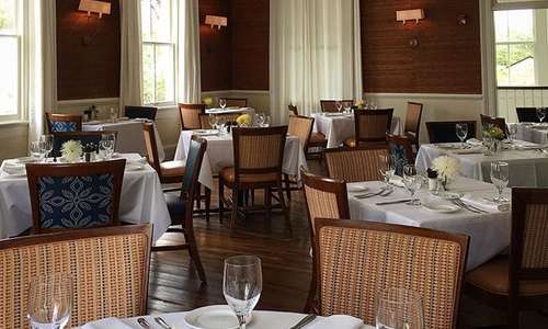 We are moments away from ordering dinner at The Old Village Post House. I love the charm and comfort of this dining room. Such a lovely spot!!! We are really looking forward to this. .
.
.
#oldvillageposthouseinn #diningroom #dinner #mtpleasant #travel #inn #hotelstay #whererostay #charming #resturant @posthousemtp