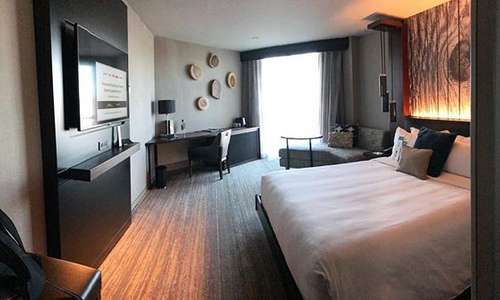 My beautiful home for the next 2 weeks! So excited to be in Portland for the first time! #brisfantasticvoyage #portland #portlandmarriottdowntownwaterfront #osrperks?? #purelyportland #marriottpdx